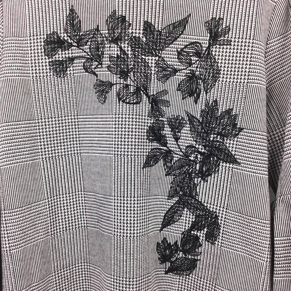 Calvin Klein Tweed 3/4 Bell Sleeve Embroidered Floral Round Neck Zippered Top L - Picture 3 of 12